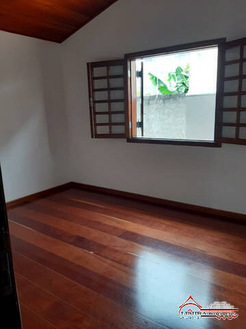 Casa à venda com 4 quartos, 380m² - Foto 8