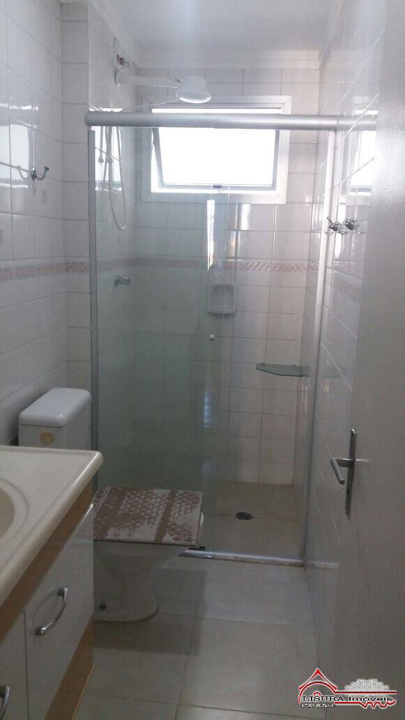 Apartamento à venda com 2 quartos, 55m² - Foto 7