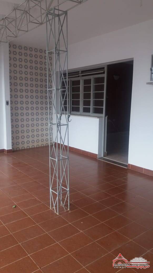 Casa à venda com 2 quartos, 100m² - Foto 8