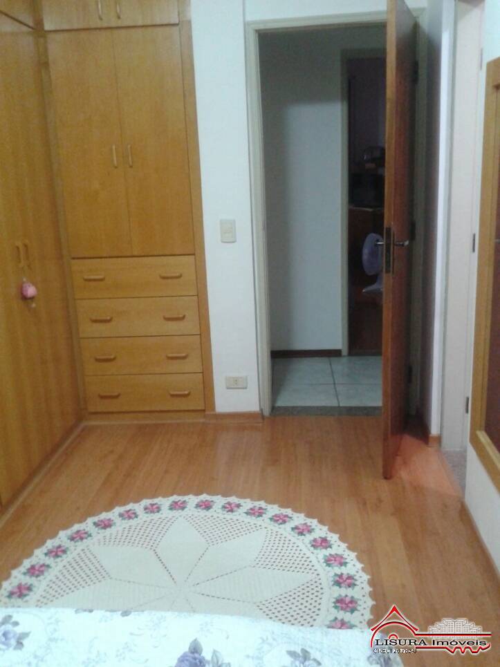 Apartamento à venda com 3 quartos, 1m² - Foto 13