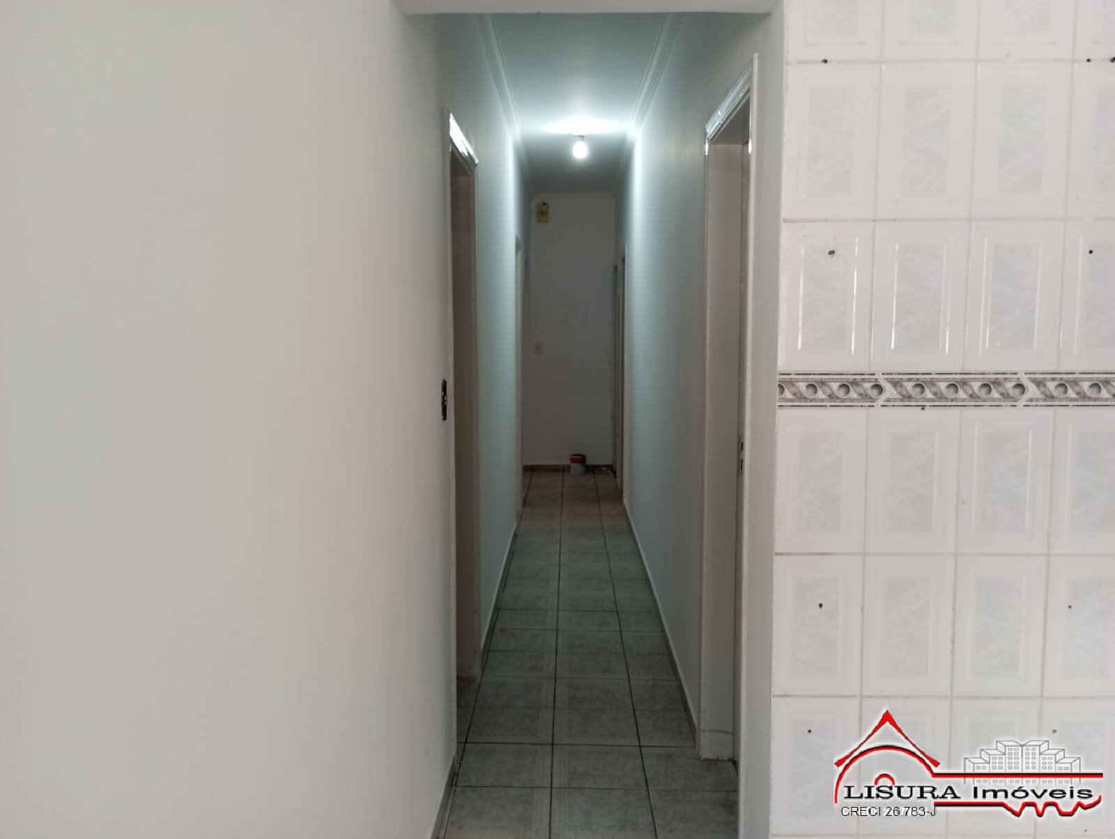 Casa para alugar com 4 quartos, 220m² - Foto 12