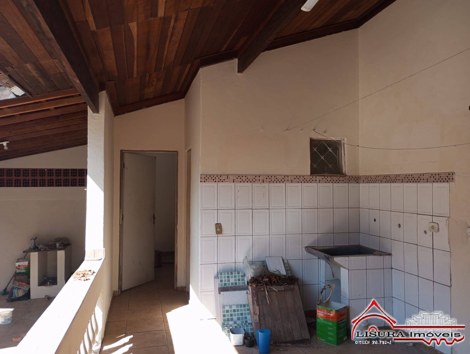 Casa para alugar com 4 quartos, 220m² - Foto 14