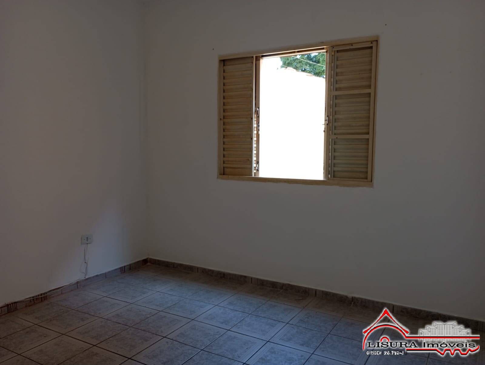 Casa para alugar com 4 quartos, 220m² - Foto 11