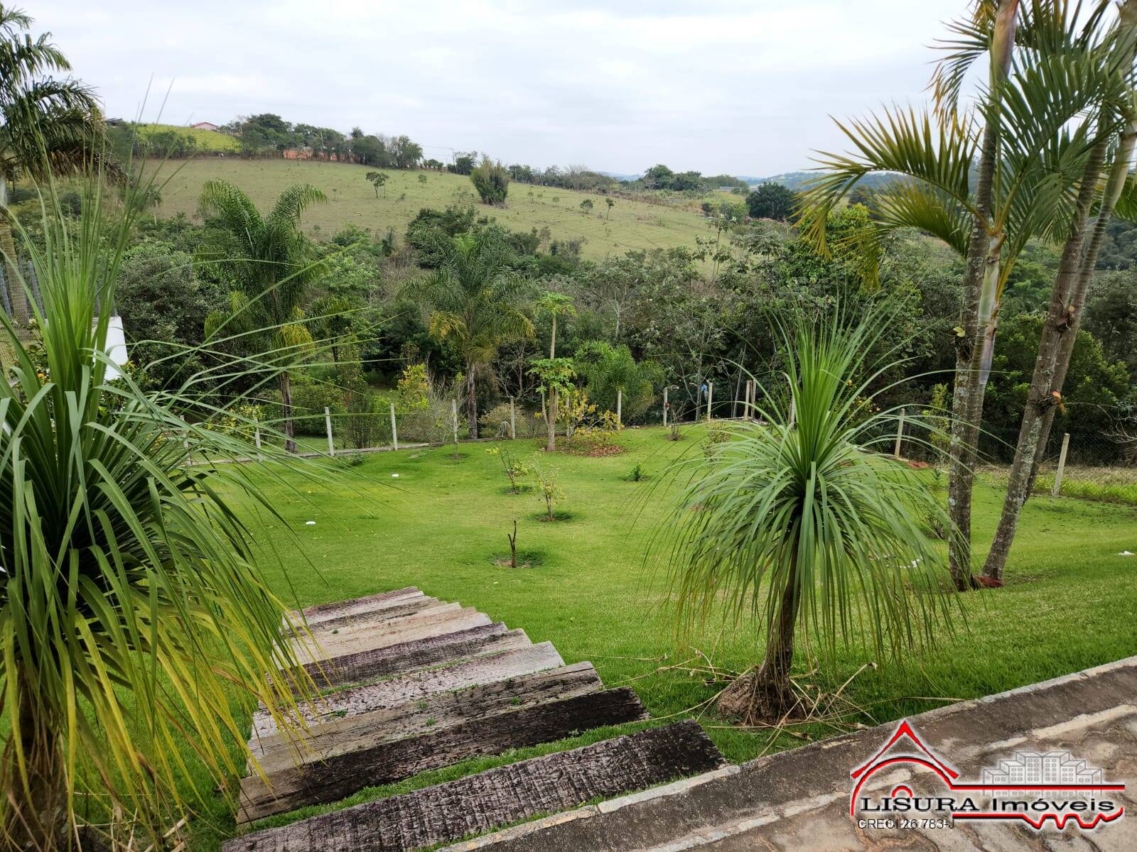 Casa para alugar com 5 quartos, 600m² - Foto 72