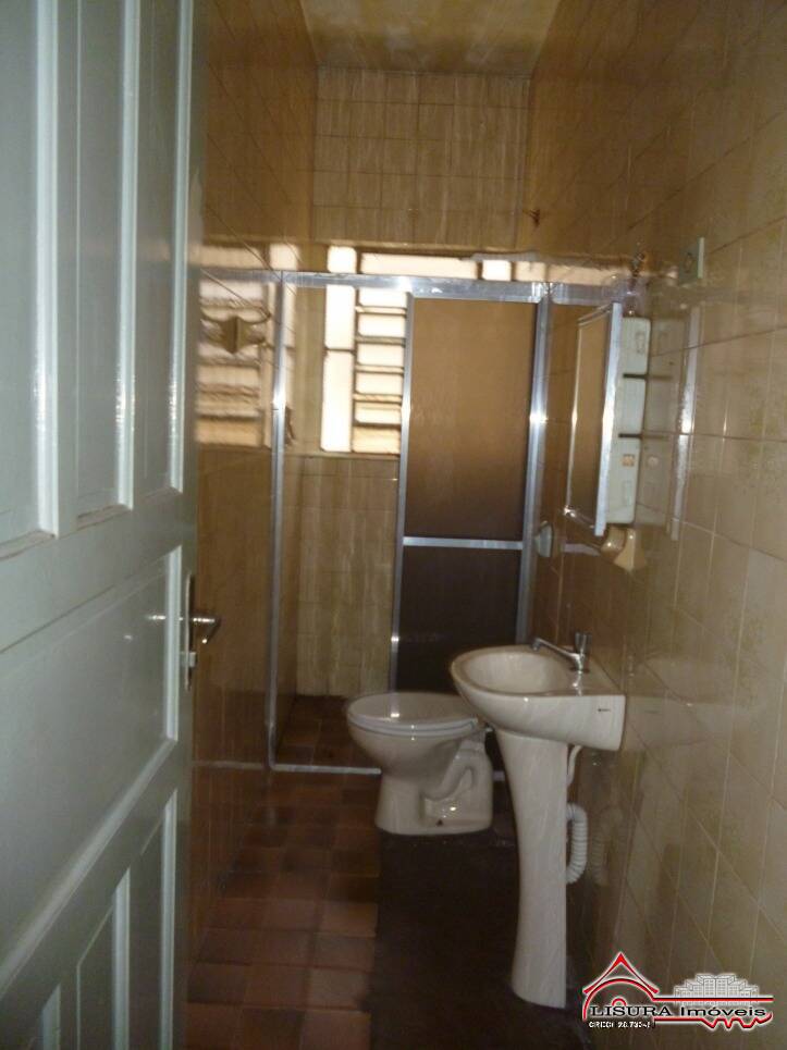 Casa à venda com 2 quartos, 1m² - Foto 13