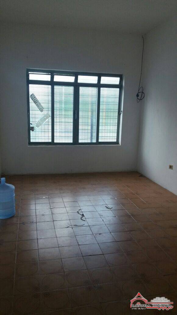 Casa à venda com 2 quartos, 1m² - Foto 3