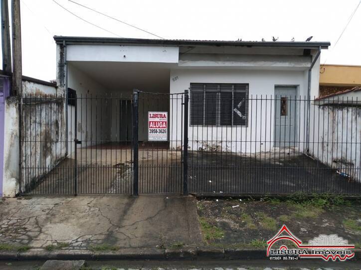 Casa à venda com 2 quartos, 1m² - Foto 2