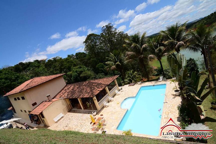 Casa de Condomínio à venda com 3 quartos, 384m² - Foto 1