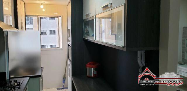 Apartamento à venda com 3 quartos, 80m² - Foto 5