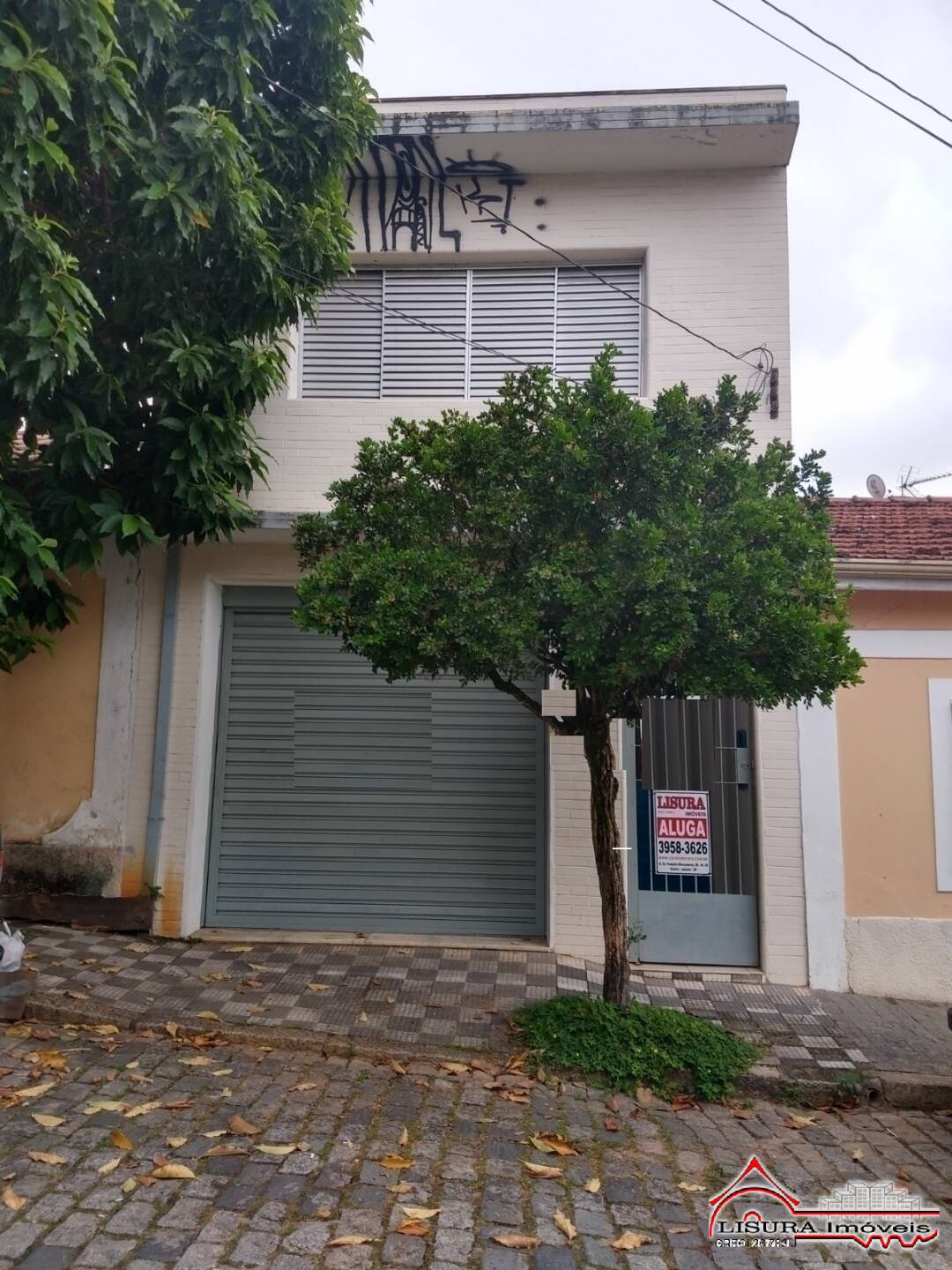 Casa para alugar com 3 quartos, 198m² - Foto 49