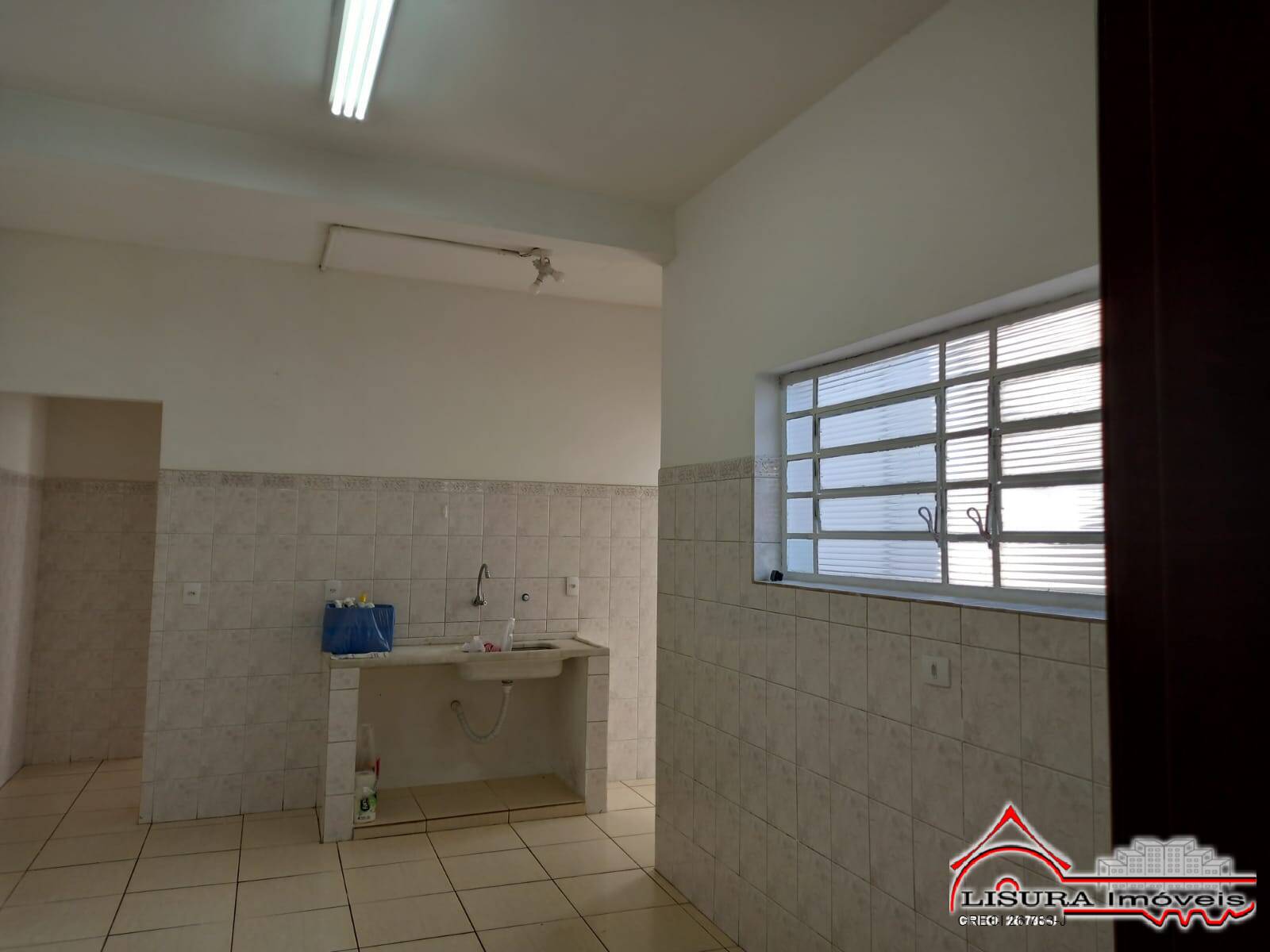 Casa para alugar com 3 quartos, 198m² - Foto 40