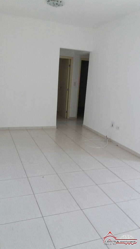 Apartamento à venda com 3 quartos, 87m² - Foto 4