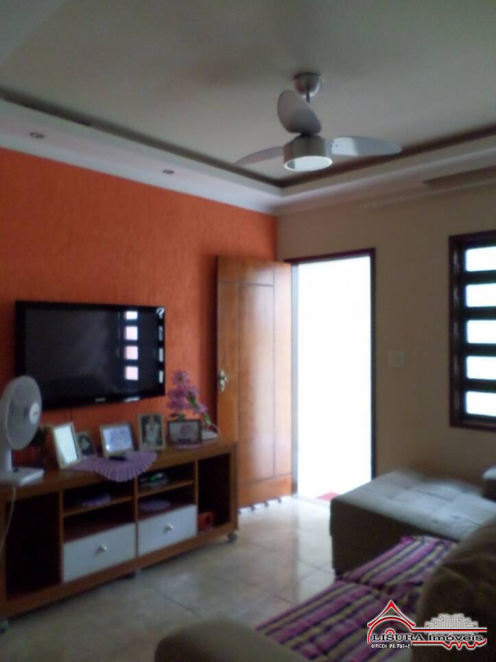 Casa à venda com 2 quartos, 76m² - Foto 3