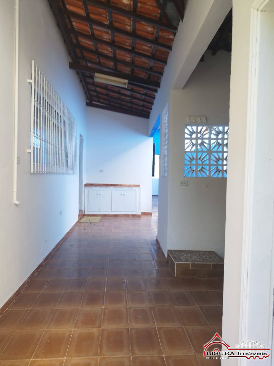 Casa à venda com 2 quartos, 100m² - Foto 9