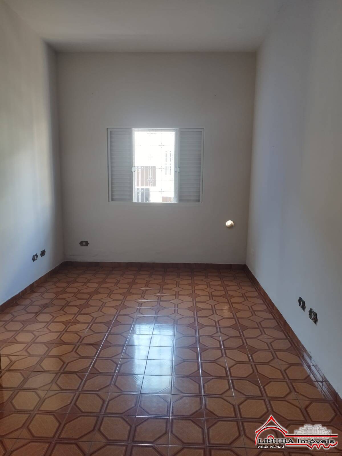 Casa à venda com 2 quartos, 100m² - Foto 13