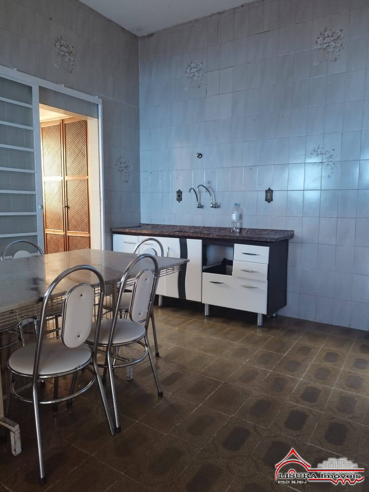 Casa à venda com 2 quartos, 100m² - Foto 18