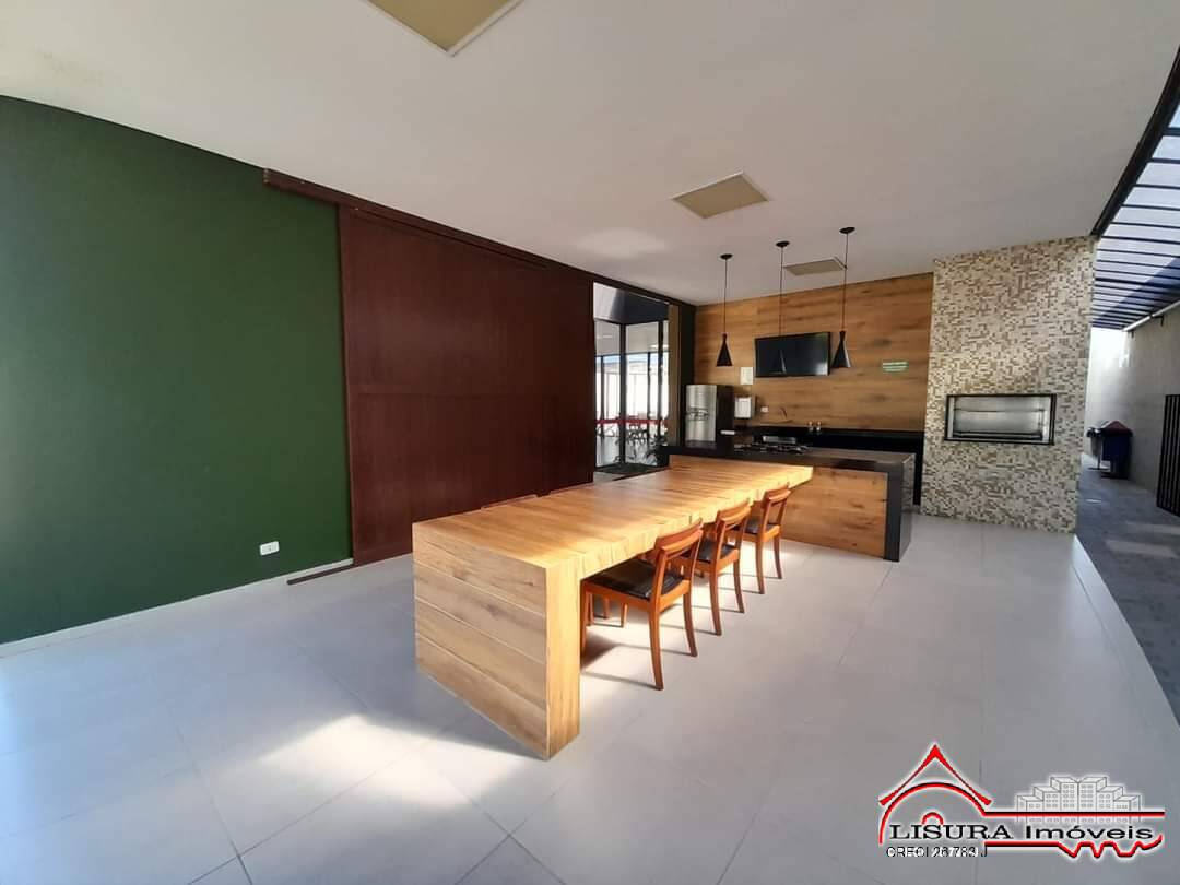 Casa de Condomínio à venda com 4 quartos, 273m² - Foto 3