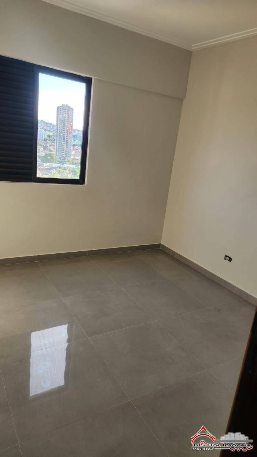 Apartamento à venda com 3 quartos, 180m² - Foto 19