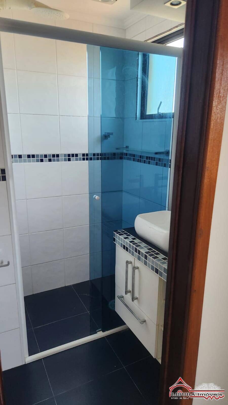 Apartamento à venda com 3 quartos, 180m² - Foto 32