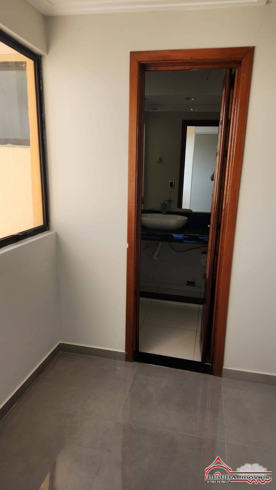 Apartamento à venda com 3 quartos, 180m² - Foto 16