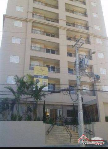 Apartamento à venda com 2 quartos, 68m² - Foto 25