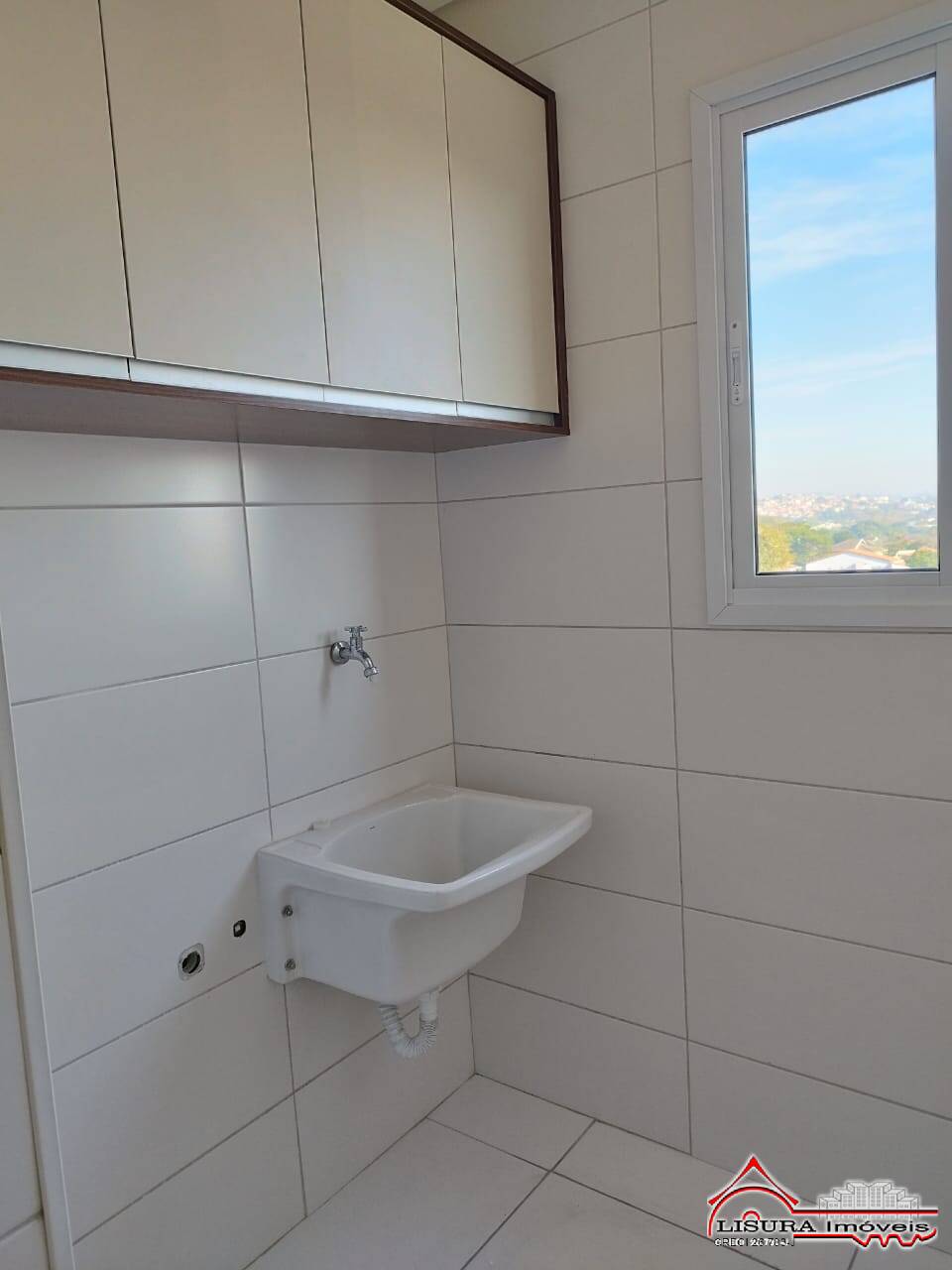 Apartamento para alugar com 2 quartos, 68m² - Foto 11