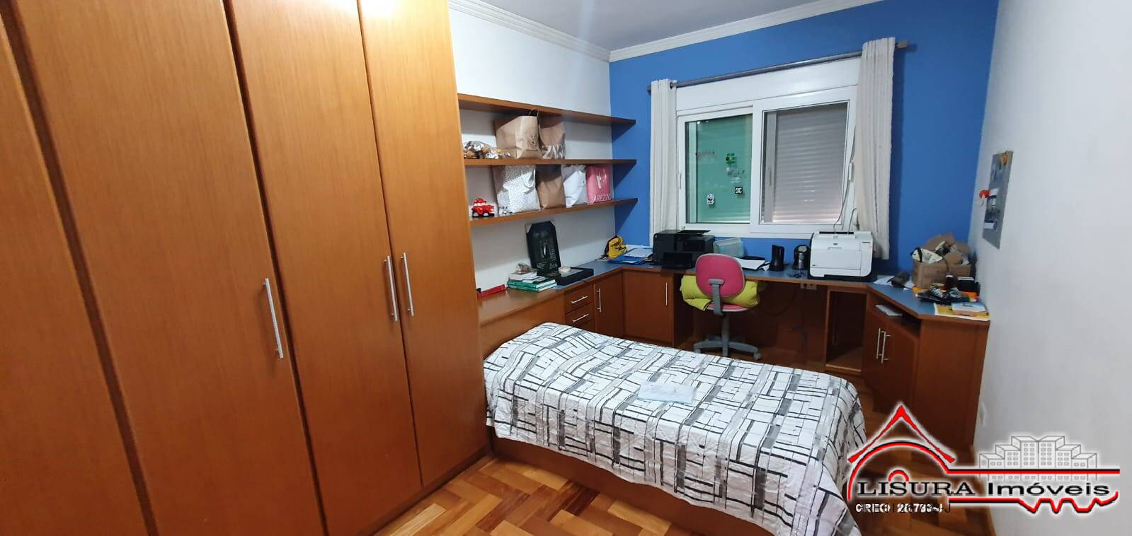 Casa de Condomínio para alugar com 4 quartos, 350m² - Foto 18