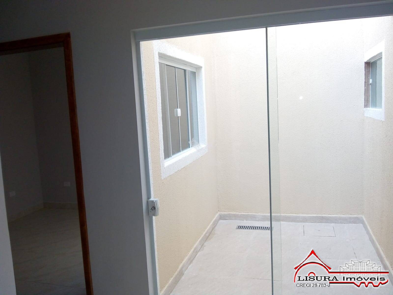 Casa à venda com 3 quartos, 102m² - Foto 8