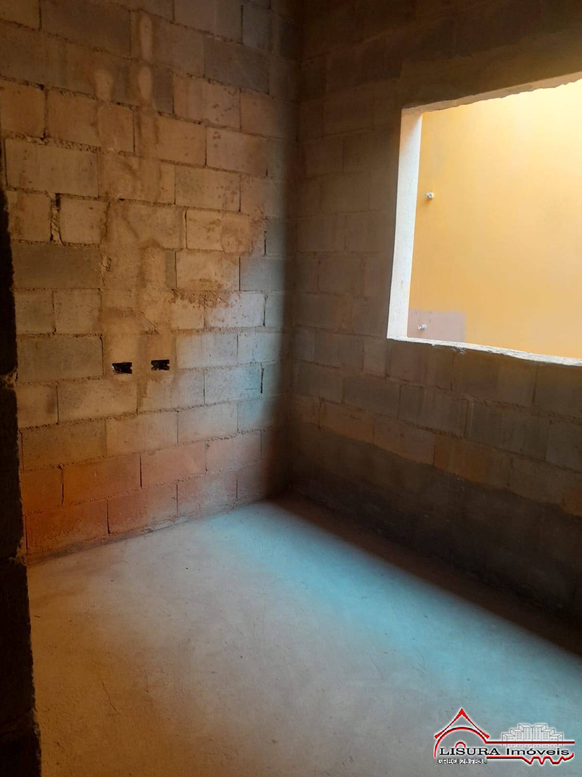 Casa à venda com 2 quartos, 58m² - Foto 5