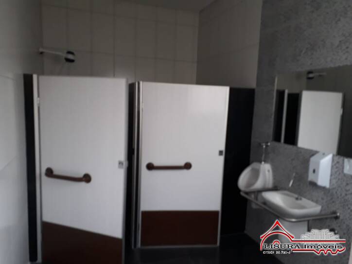 Apartamento à venda com 2 quartos, 45m² - Foto 27