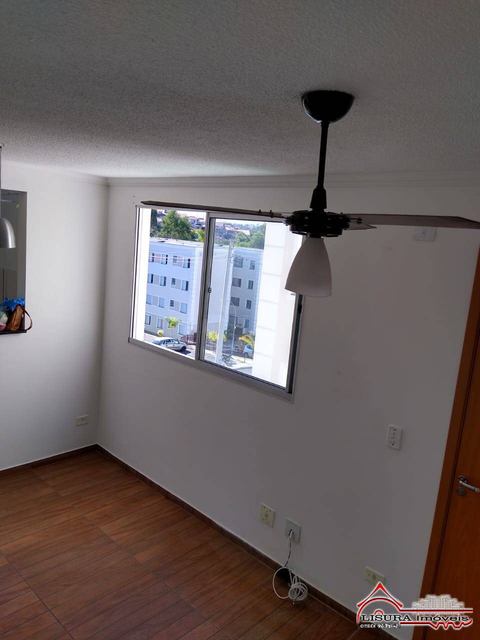 Apartamento à venda com 2 quartos, 45m² - Foto 2