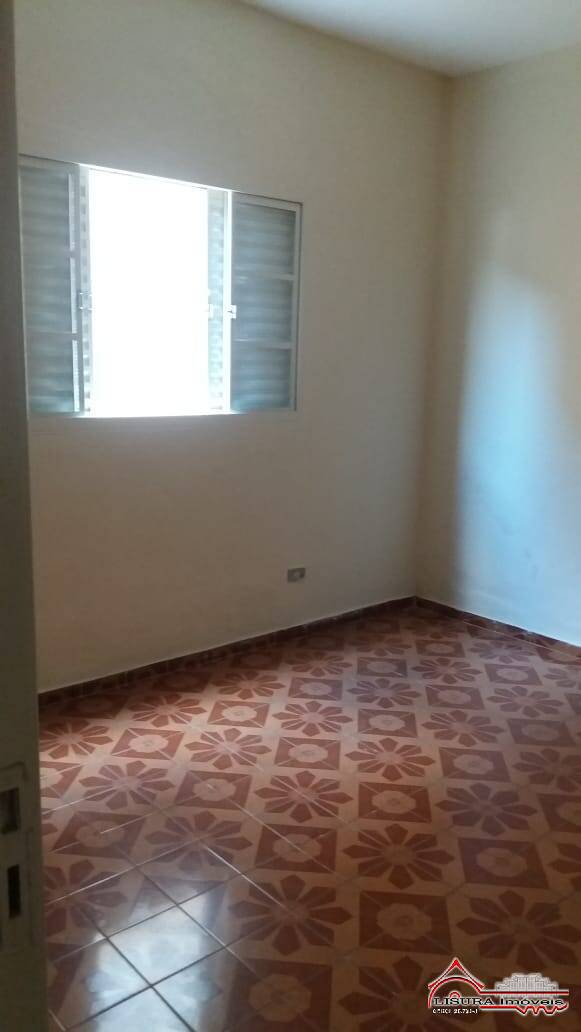 Casa para alugar com 4 quartos, 1m² - Foto 11