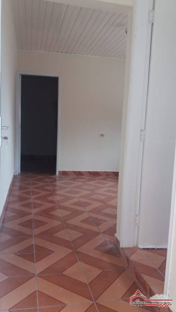 Casa para alugar com 4 quartos, 1m² - Foto 3