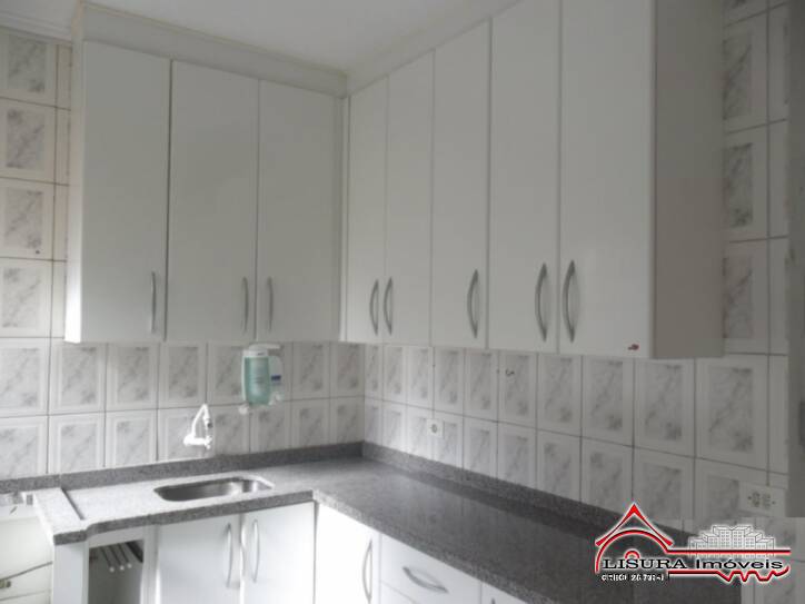 Apartamento à venda com 2 quartos, 50m² - Foto 16