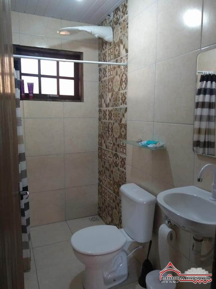 Casa de Condomínio à venda com 1 quarto, 50m² - Foto 9