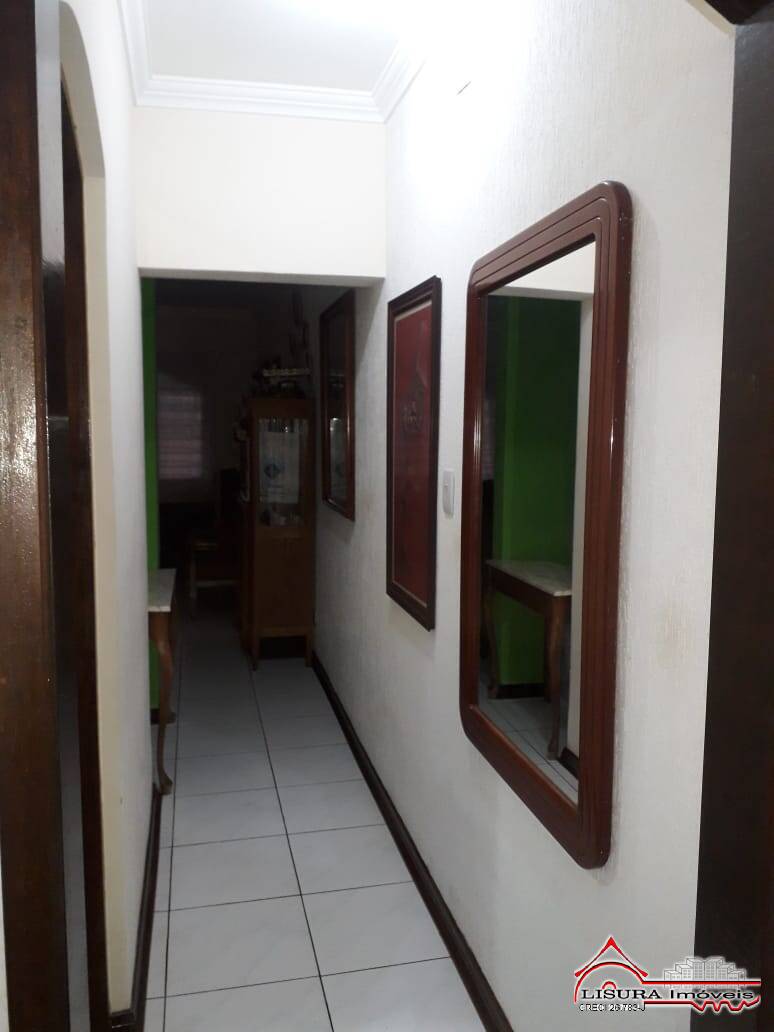 Casa à venda com 3 quartos, 190m² - Foto 18