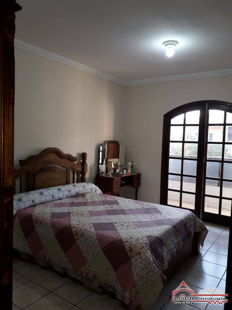 Casa à venda com 3 quartos, 190m² - Foto 37