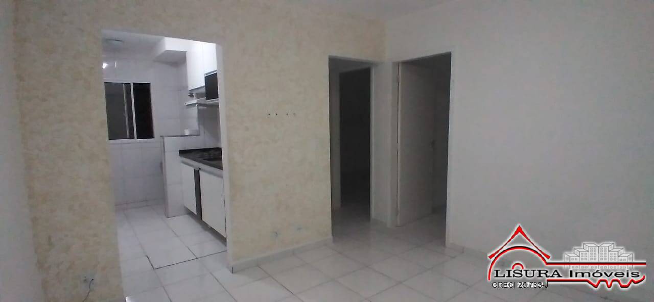 Apartamento à venda com 2 quartos, 45m² - Foto 4