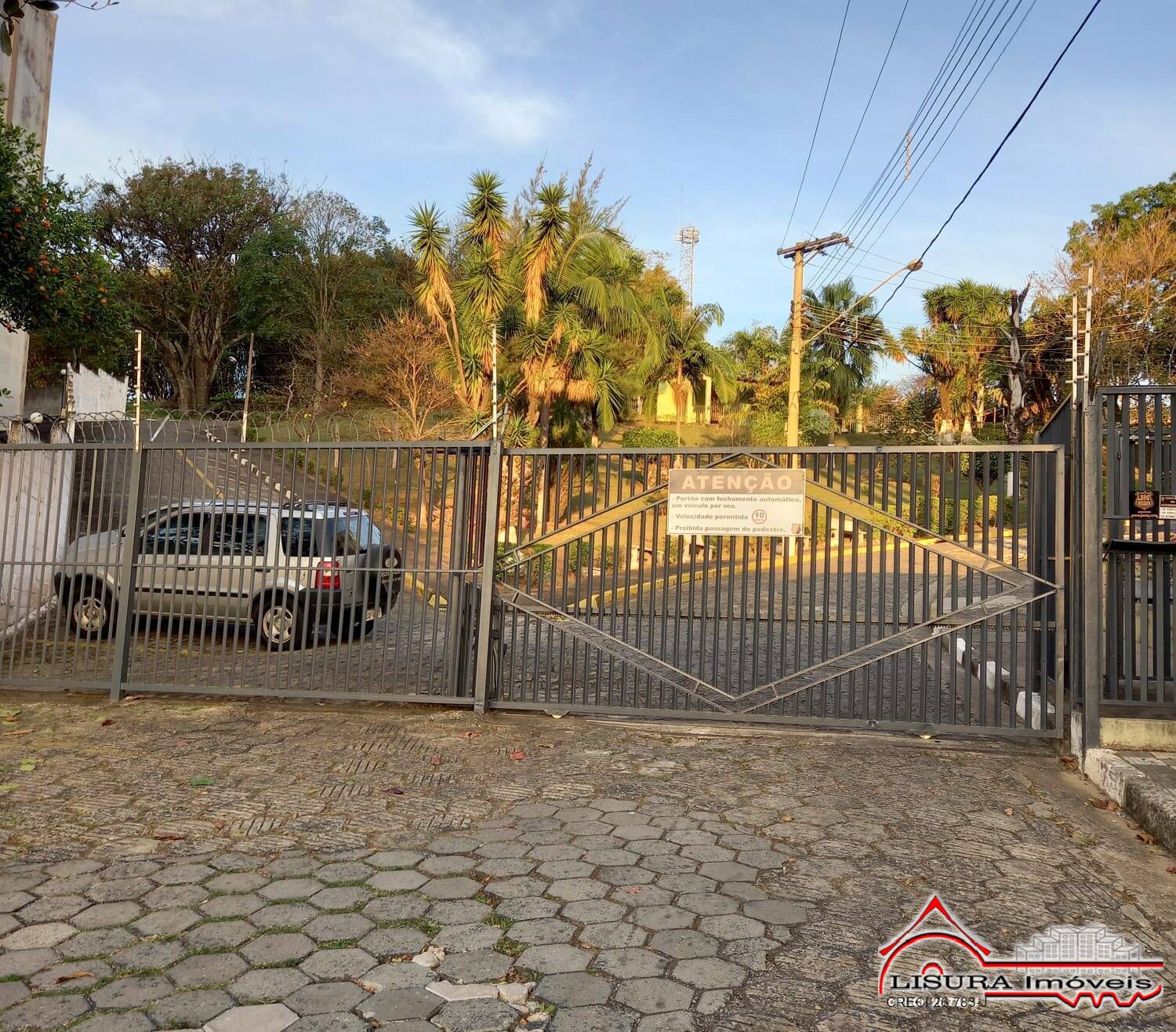 Casa de Condomínio à venda com 2 quartos, 100m² - Foto 18