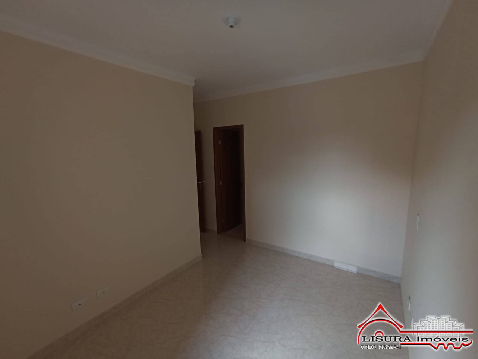 Apartamento à venda com 2 quartos, 66m² - Foto 4