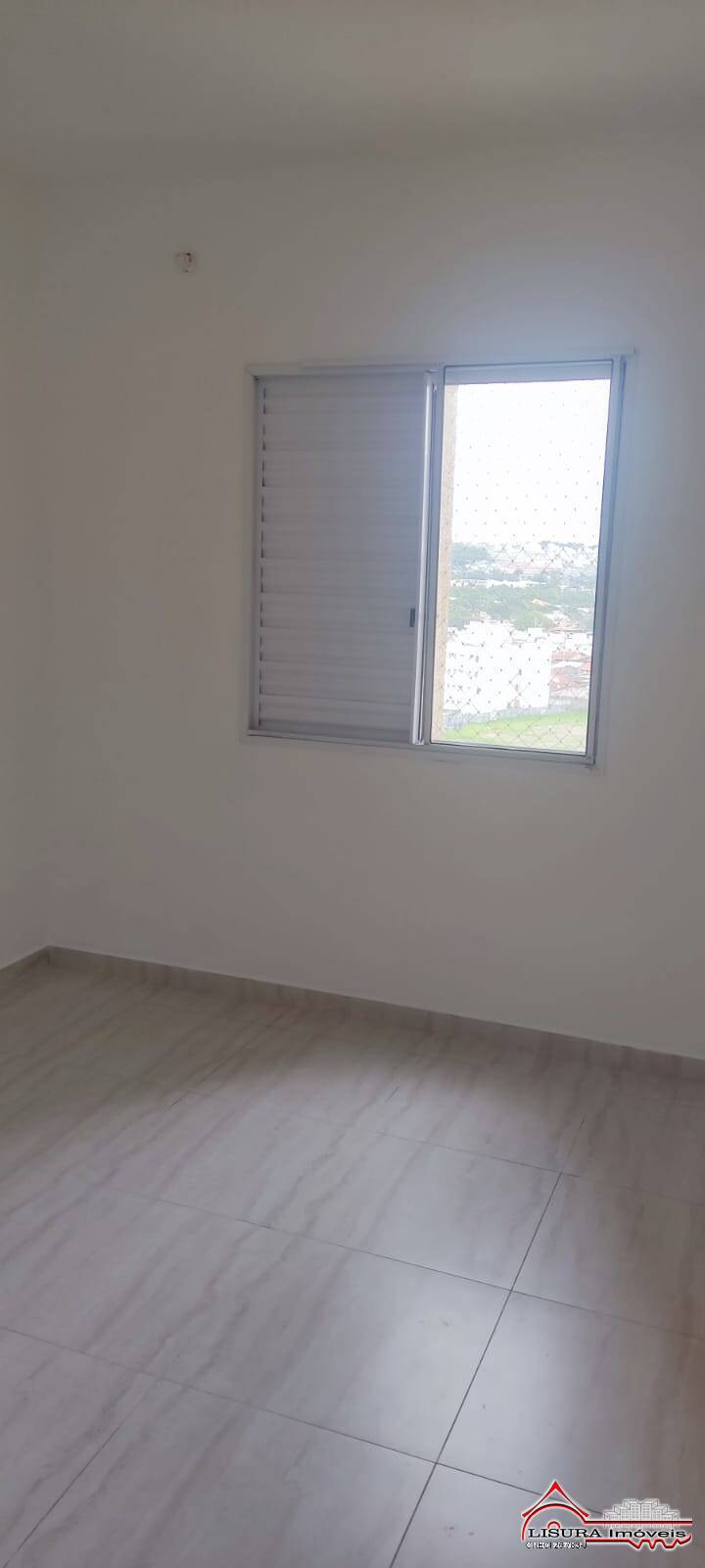 Apartamento à venda com 2 quartos, 66m² - Foto 4