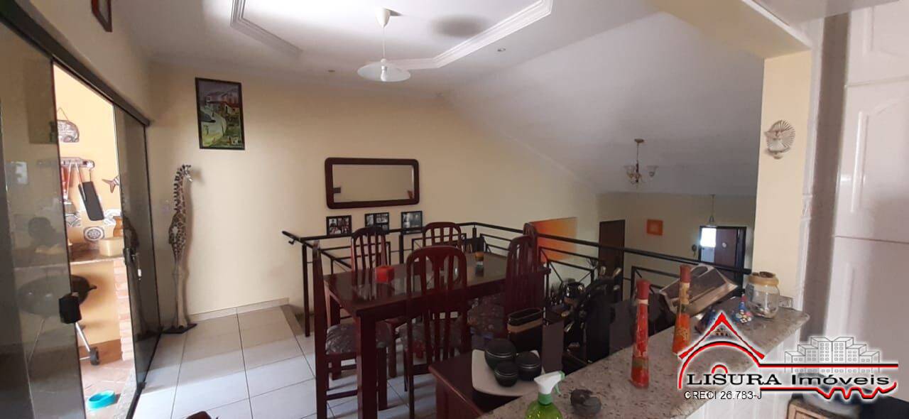 Casa de Condomínio à venda com 3 quartos, 180m² - Foto 15