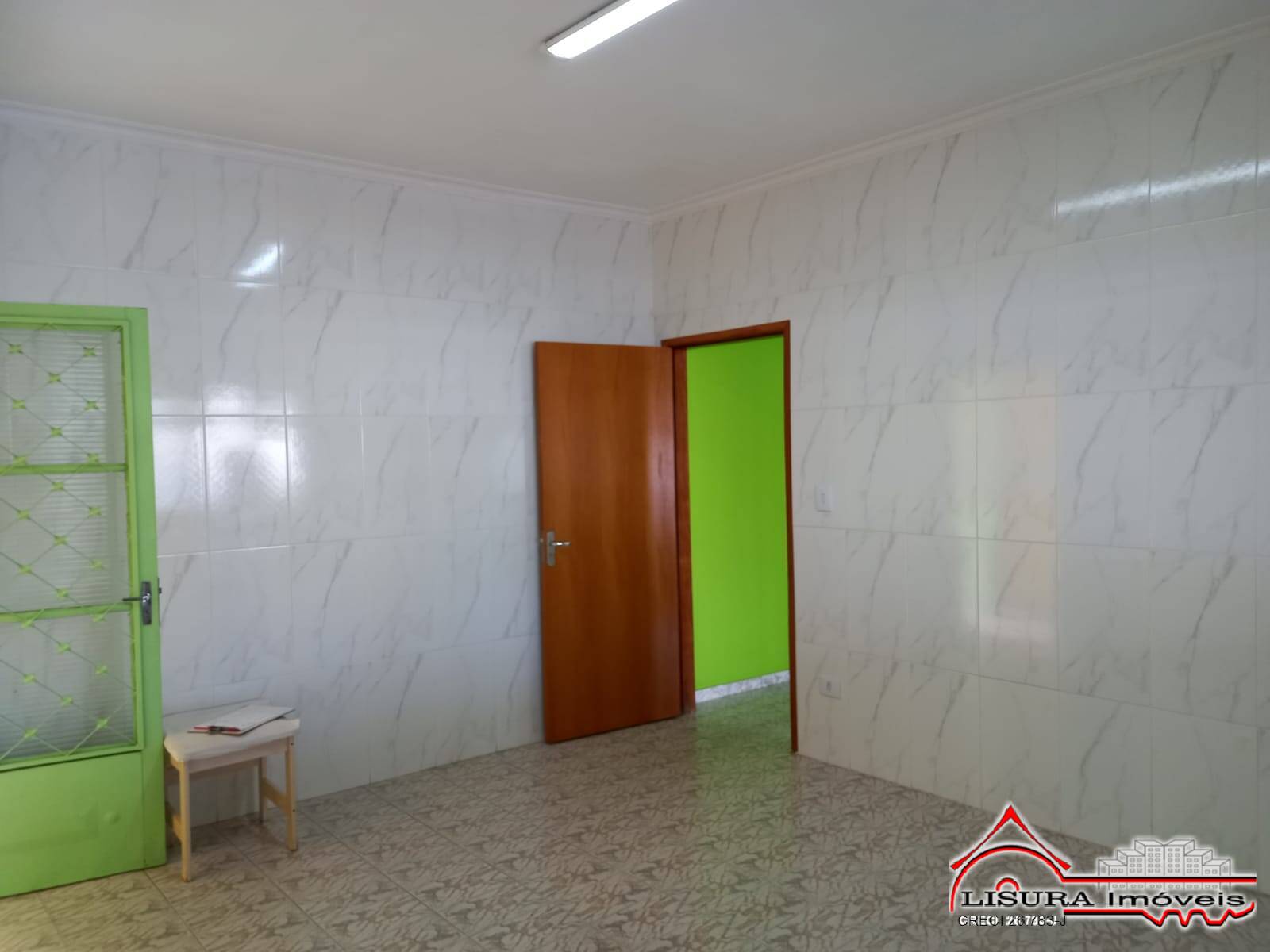 Casa à venda com 3 quartos, 175m² - Foto 8