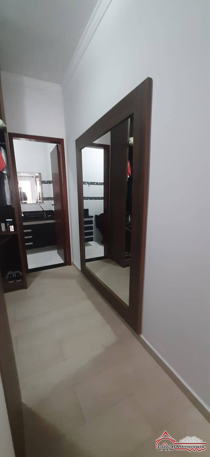 Casa à venda com 3 quartos, 200m² - Foto 17