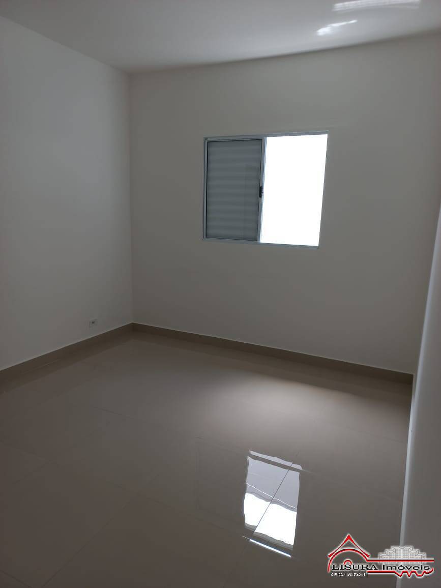 Casa à venda com 2 quartos, 175m² - Foto 8