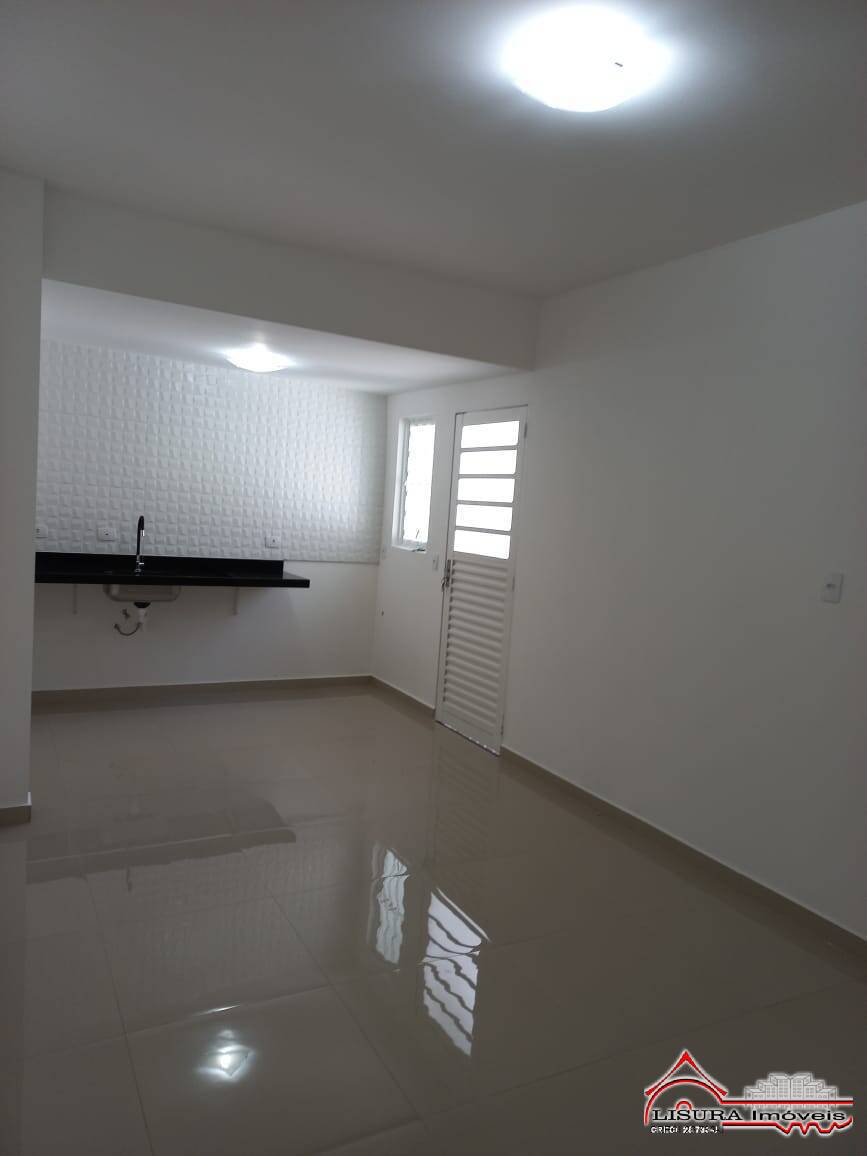 Casa à venda com 2 quartos, 175m² - Foto 6