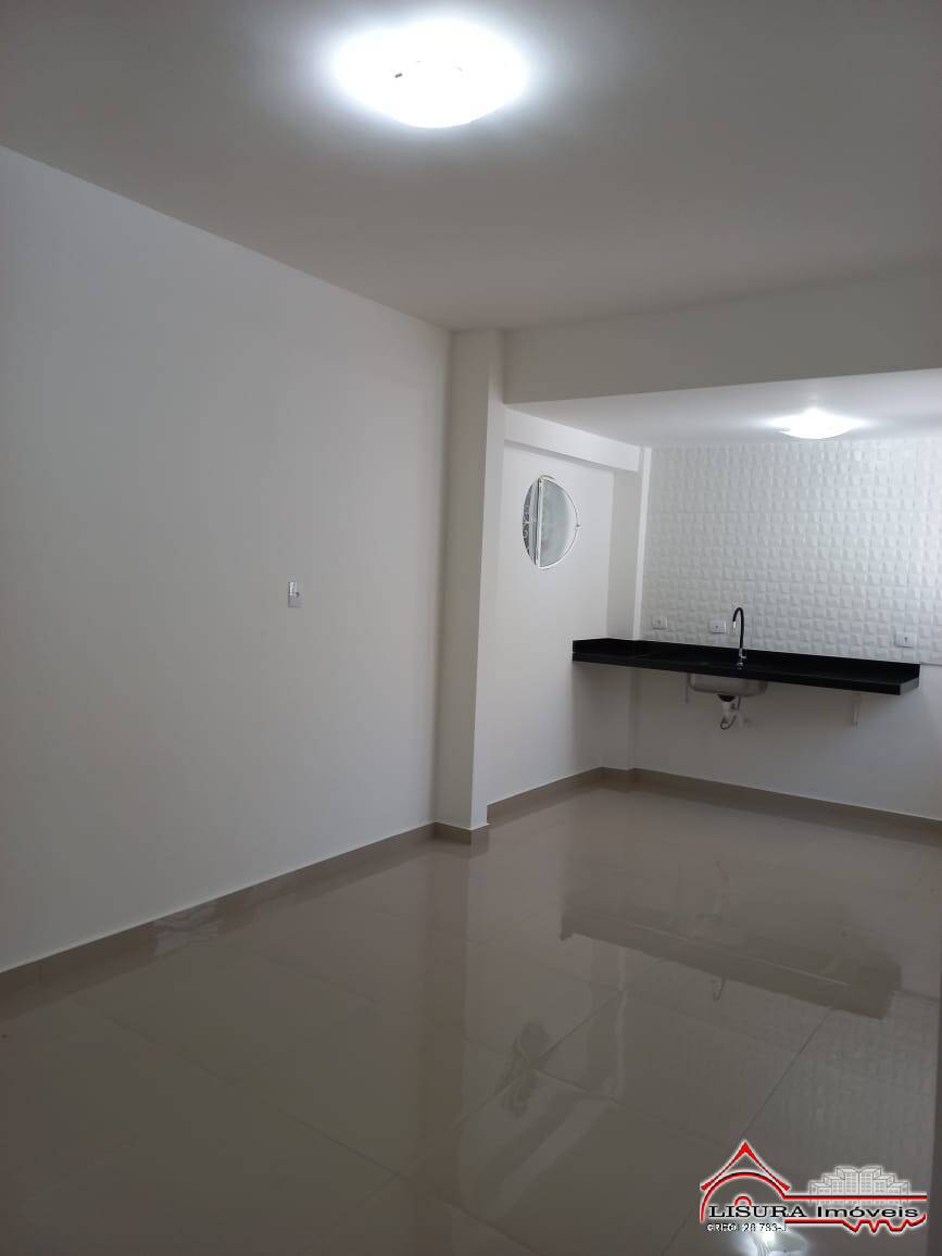 Casa à venda com 2 quartos, 175m² - Foto 9