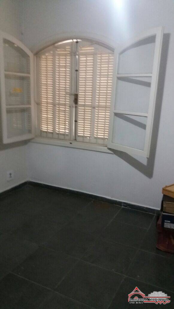 Casa à venda com 4 quartos, 250m² - Foto 10