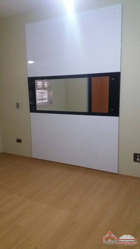 Casa à venda com 4 quartos, 250m² - Foto 13