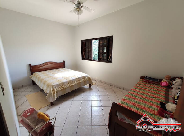 Casa de Condomínio à venda com 3 quartos, 384m² - Foto 18